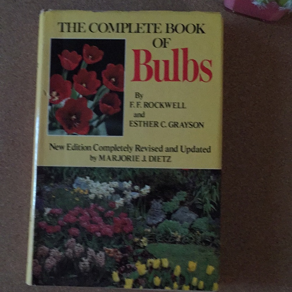 The complete book of bulbs